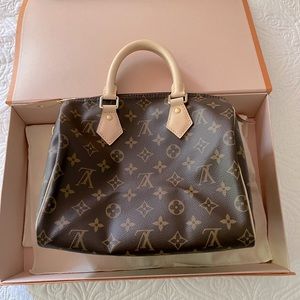 SOLD - Louis Vuitton Speedy 25